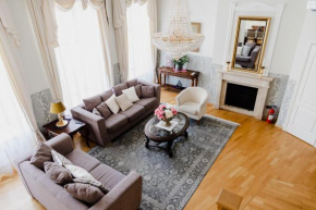 Dream Stay - Gorgeous two-level 3-Bedroom Apartment 170m2